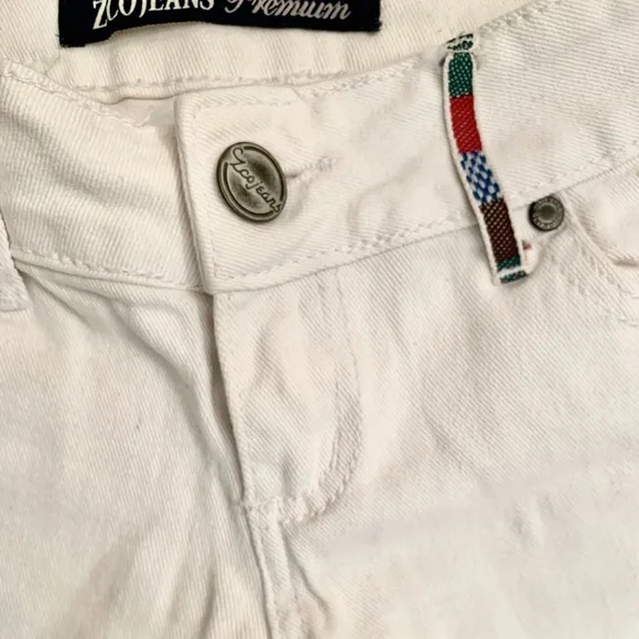 ZCO • White Jean Shorts - Picture 5 of 14